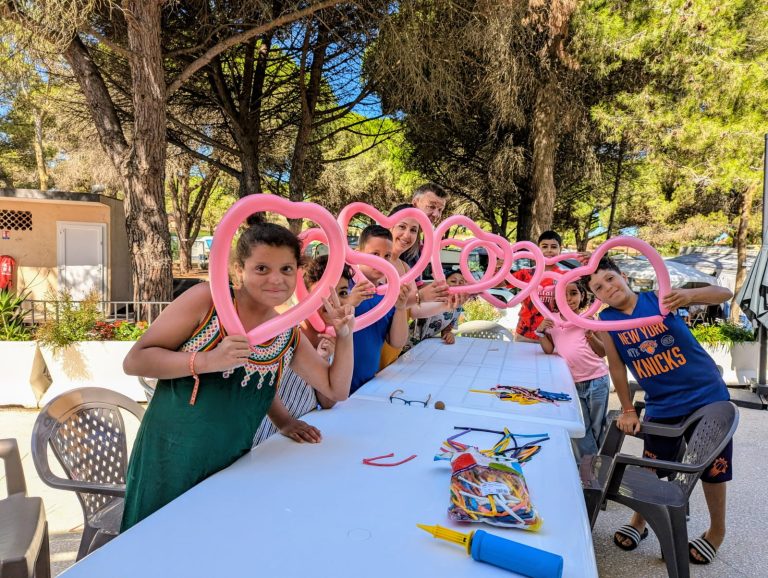 coeur enfants camping